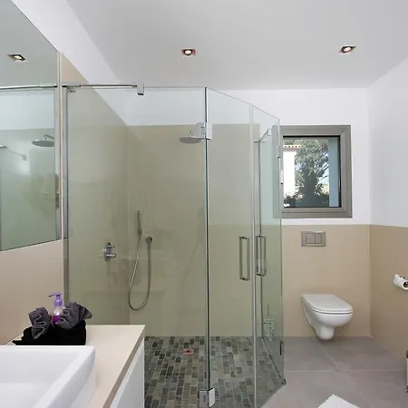 Casa Linda Villa *